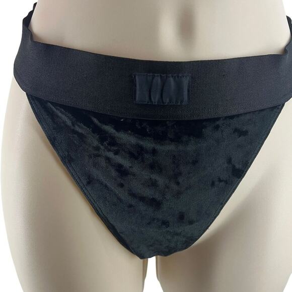 Victoria’s Secret Pink Black Velvet Bikini Underwear Womens Size Xlarge - Picture 1 of 4